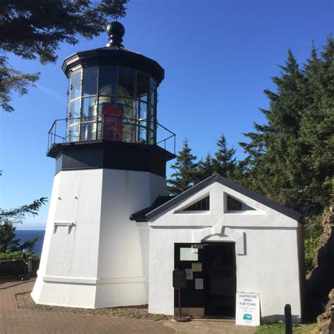 arcadia bay lighthouse.